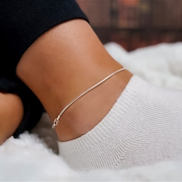 🔵𝟲𝟱%𝗢𝗙𝗙 𝗯𝘂𝗻𝗱𝗹𝗲𝘀 𝟯+🔵 NEW Snake Chain Stainless Steel Anklet - Picture 4 of 12